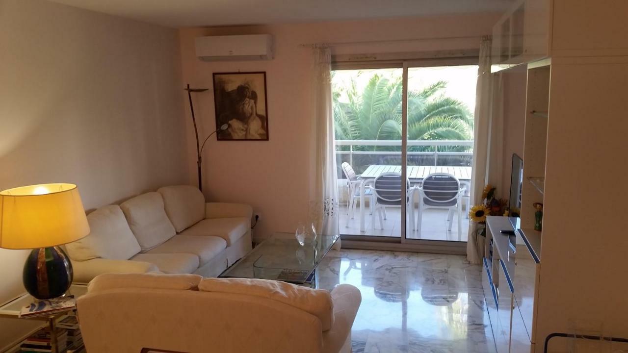 Apartment In Nice With Swimming Pool ภายนอก รูปภาพ